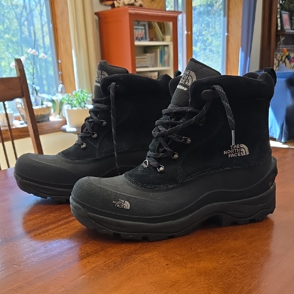 The North Face Black Insulated Waterproof Boots 13